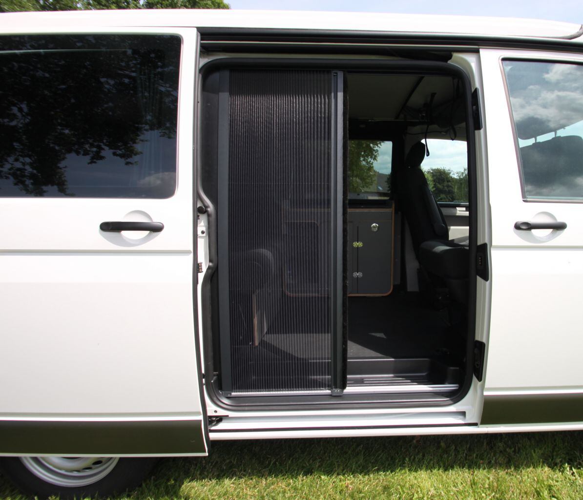 Plisovaná moskytiéra Horrex pro vestavby umístění posuvné dveře verze VW T5/T6