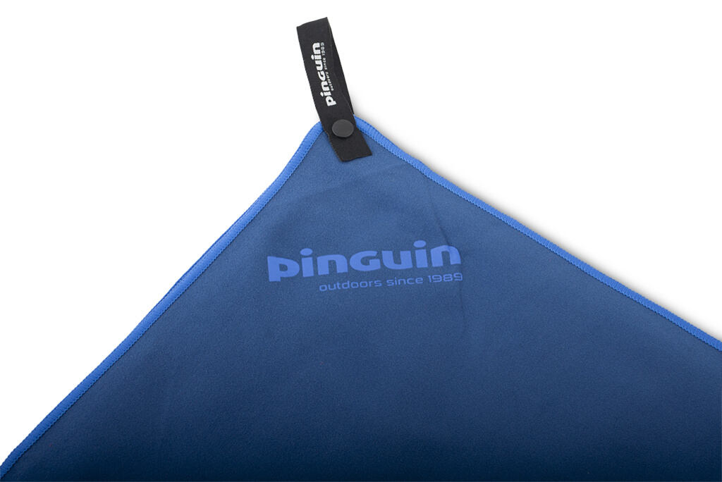 Ručník Pinguin Micro Towel L – Logo barva tmavě modrá