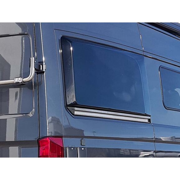 Reimo Karosserieverlängerung für VW Crafter 2 / MAN TGE rechts
