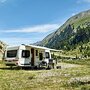 Markýza Thule Omnistor 1200, pouzdro černé, plátno šedé – použití